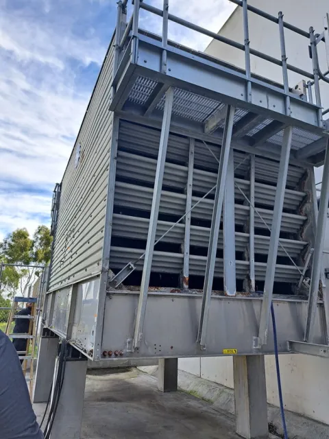 Industrial cooling tower
